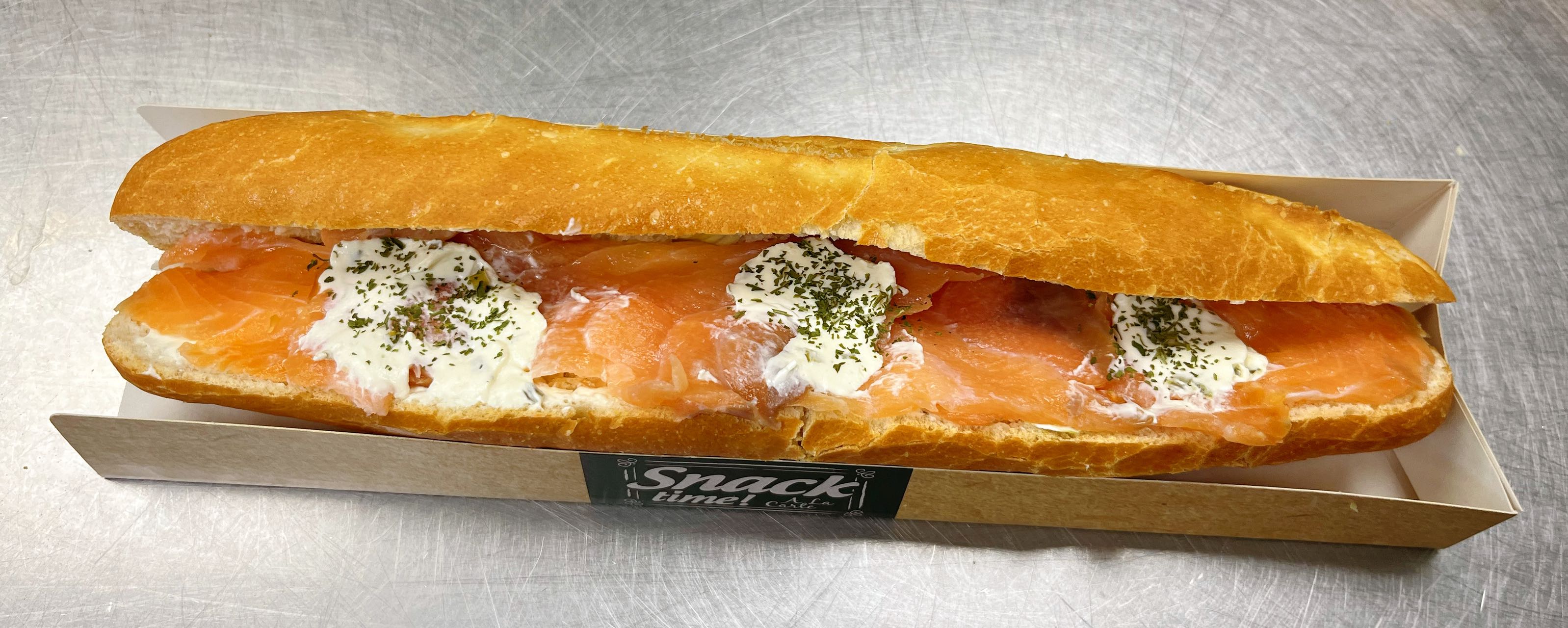 Stokbrood zalm bieslook-roomkaas