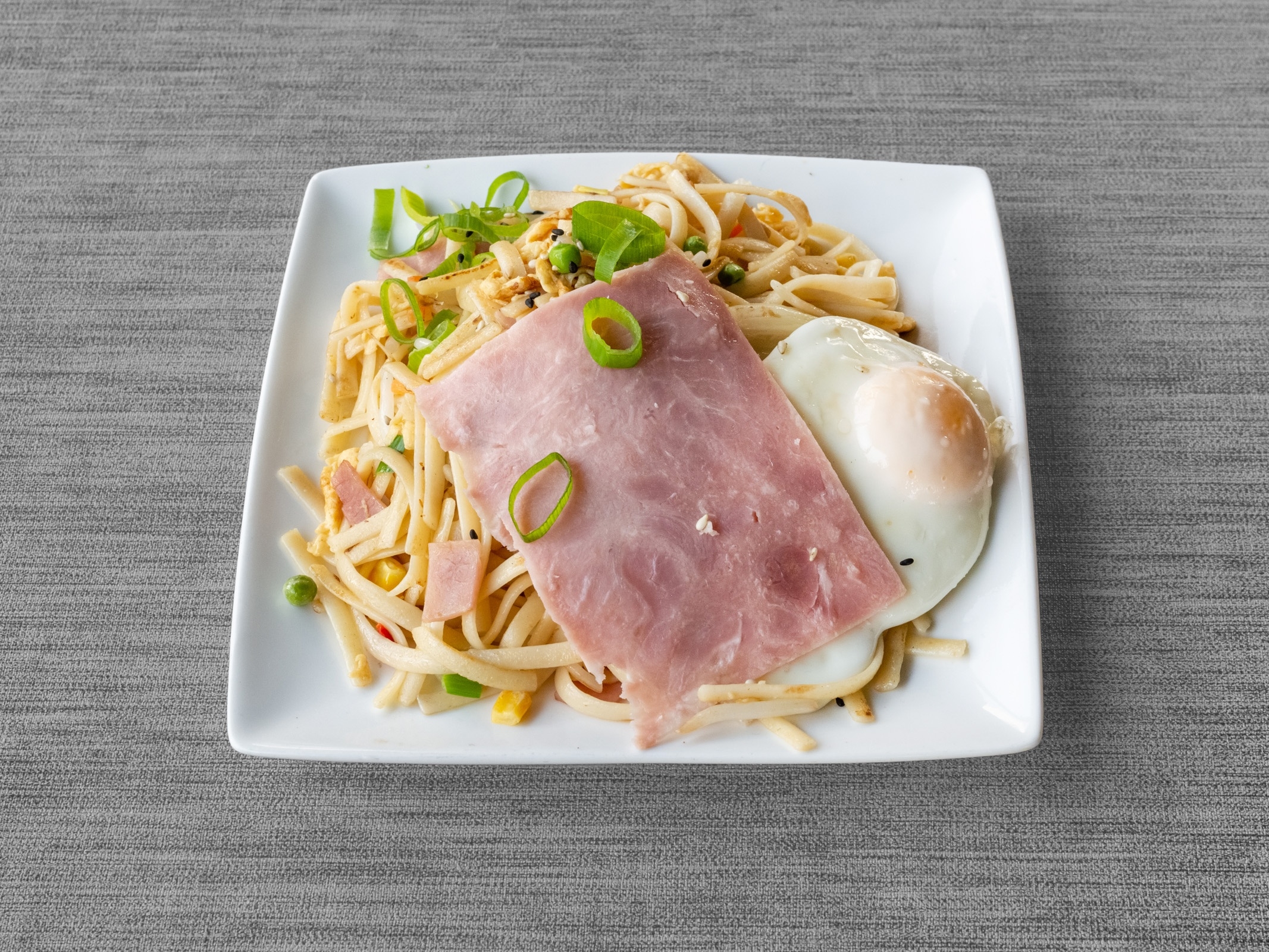 Bami Goreng ei en vlees